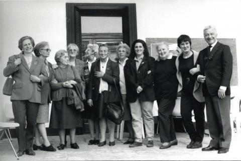 Partigiani e famigliari di partigiani della brigata Cesare Battisti durante un incontro nel 1997/98 