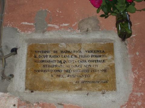 Targa posta a Orta in ricordo di Mario e Roberto Levi catturati dai tedeschi il 15 settembre 1943